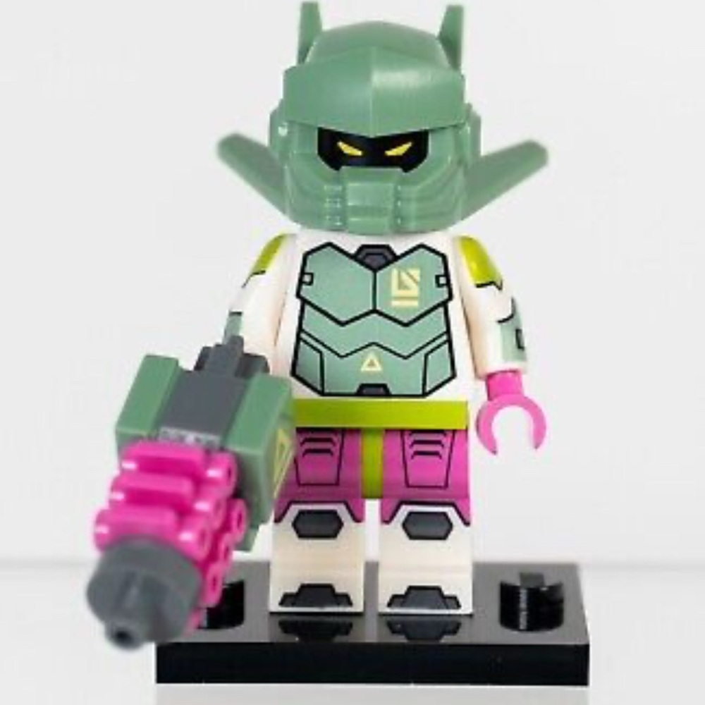 LEGO Collectible Minifigure Series 24 Robot Warrior